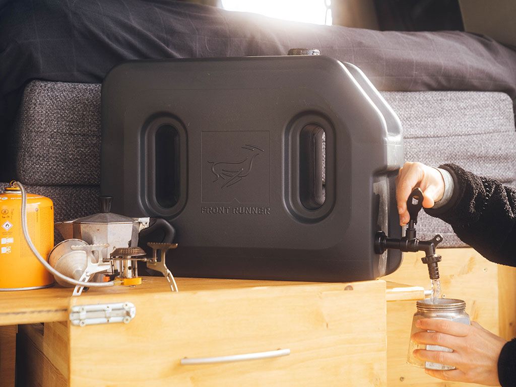 Pro Water Tank With Tap - 20L