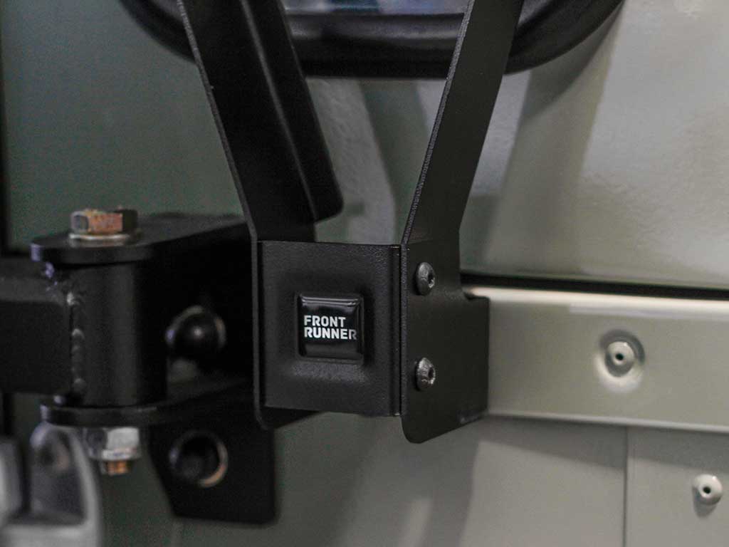 Land Rover Defender 90-110 Single Gas Bottle Bracket