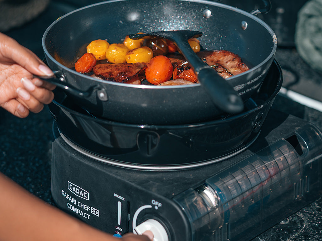 Safari Chef 30 Compact- Portable 6 Piece- Gas Barbeque- Camp Cooker