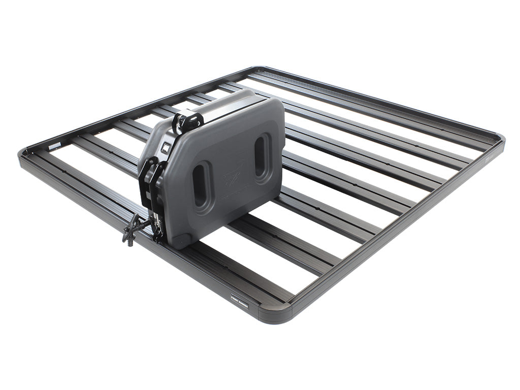 Pro Water Tank With Mounting System - 20L